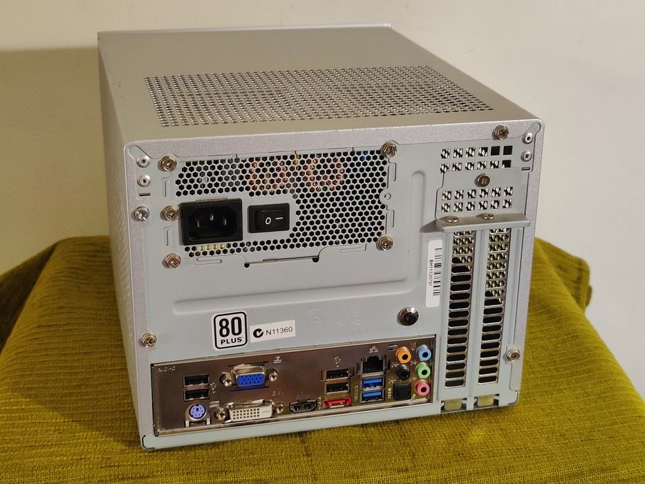 Calculator PC, procesor Intel Xeon E3-1245v2,Ssd Samsung 256, ram 8 gb