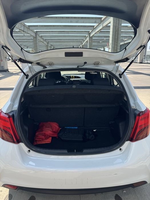 Toyota Yaris Hybrid 2017