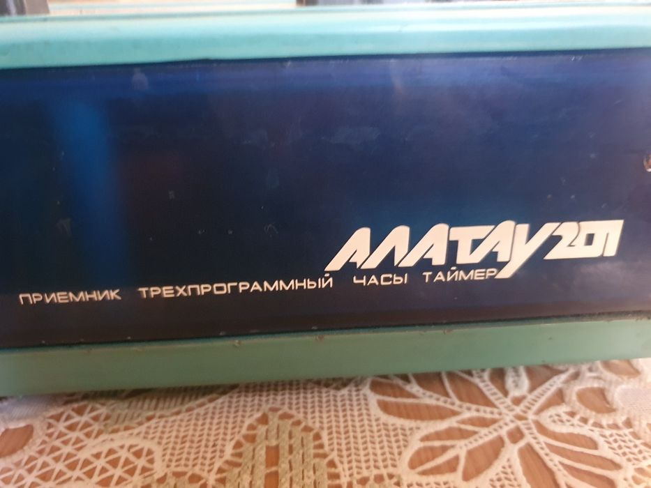 Продам часы-радио