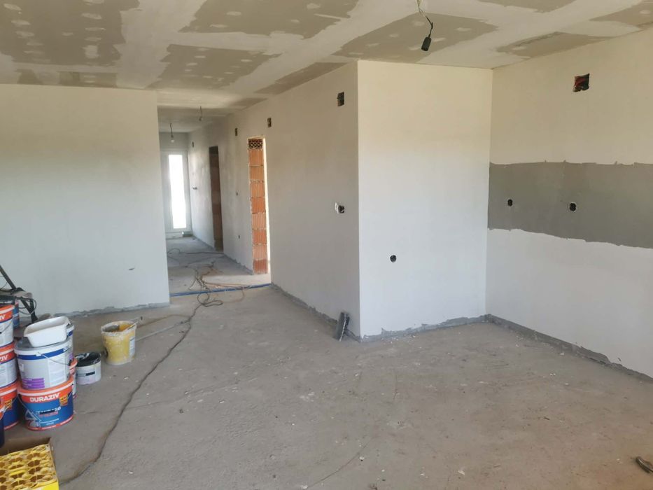 Vând casă construcție nouă