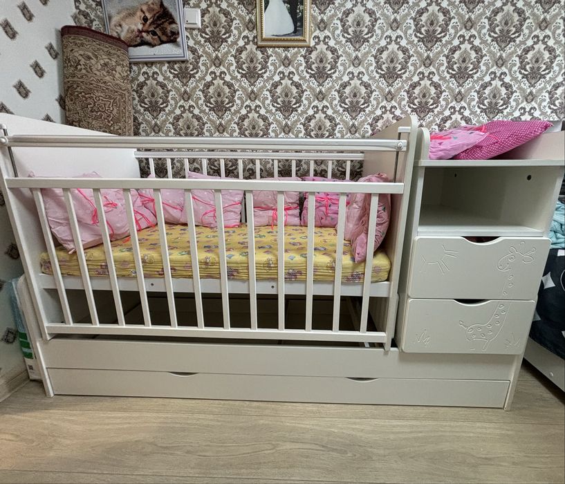 Продам детскую кроватку - трансформер