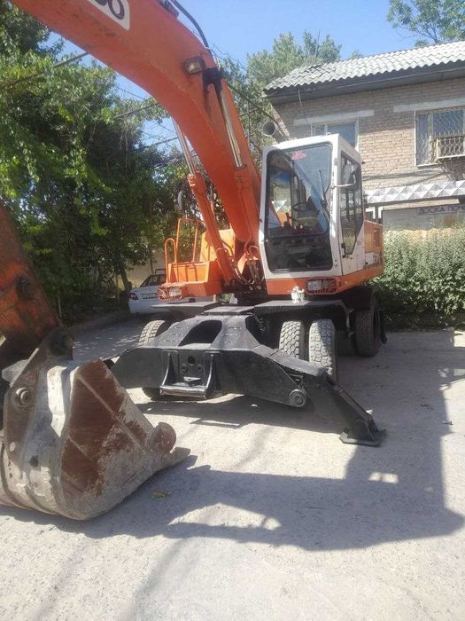 Ээкскаватор DAEWOO 200 срочно сотилади