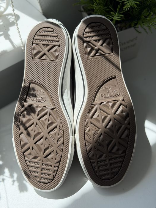 Ghete Converse All Star din Piele Gri Mărimea 38 (24.5 cm) Stare Excelentă