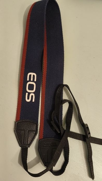 Curea de gat, neckstrap vintage Canon EOS stare foarte buna