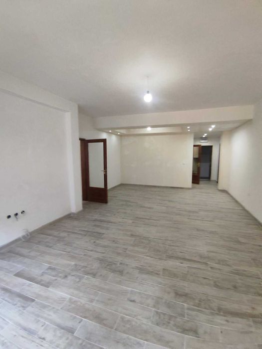 Продава се Двустаен апартамент в Велинград - 144 кв.м за 716 €/кв.м - Снимка #2