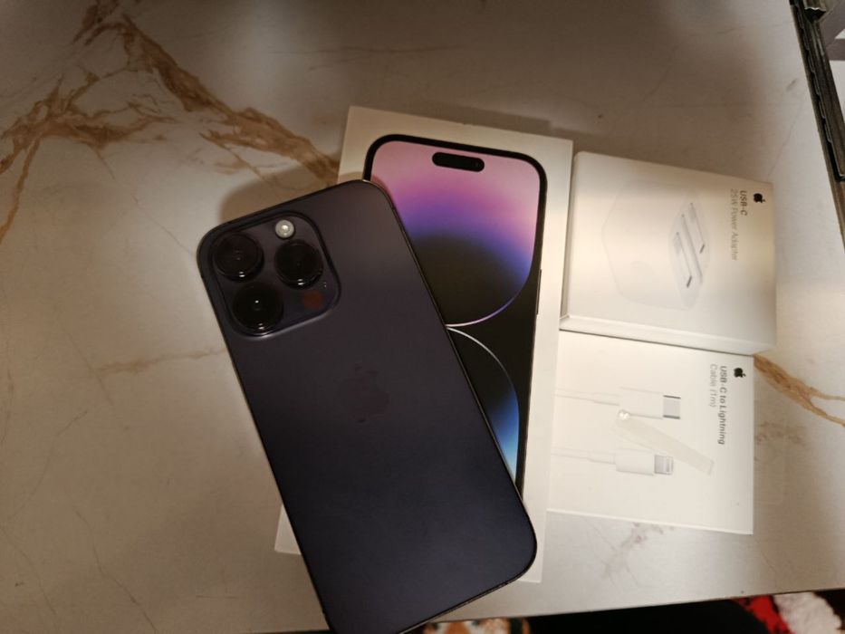 Iphone 14 pro . Ideal