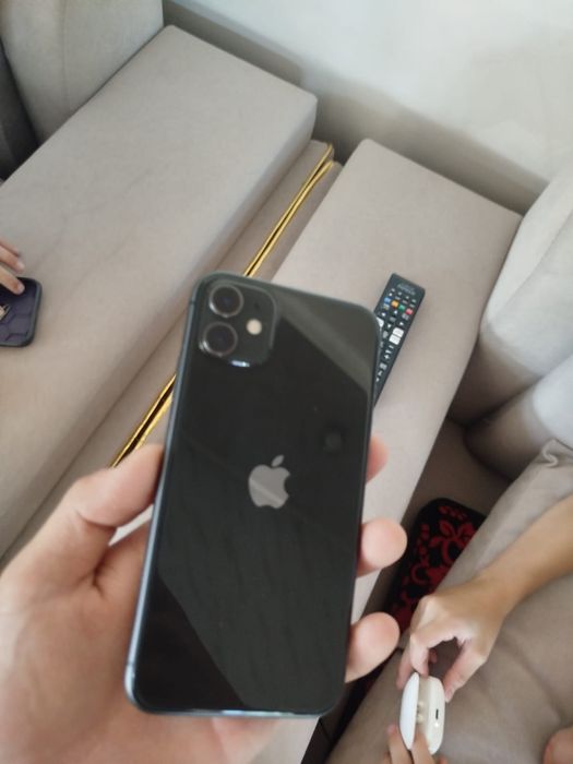 iPhone 11 срочно