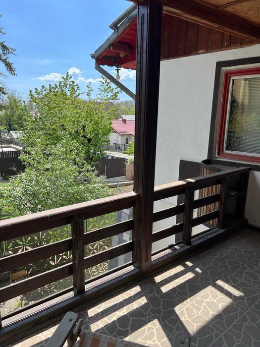 Vila Individuala P+1 , 9 camere | Centru Pucioasa | Proprietar