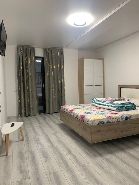 2 camere rezidential,propietar,geam la baie mobilat,utilat si parcare