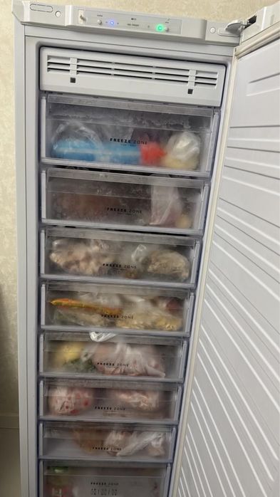 Продам морозильник Бирюса