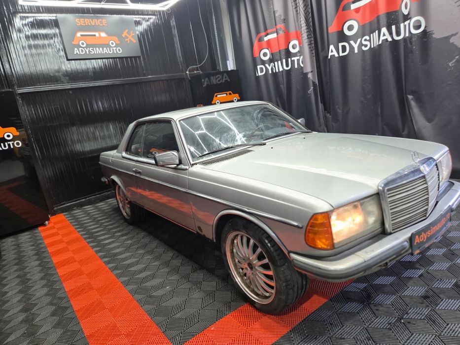 Mercedes benz w123 CE cobra coupe