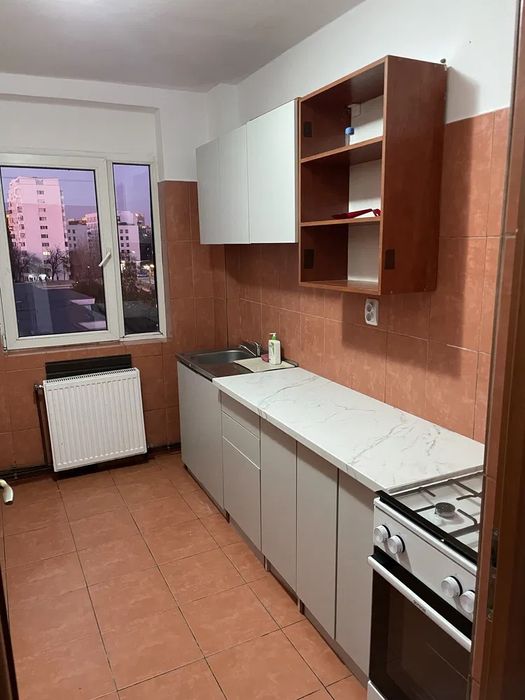 Persoana fizica , Inchiriez apartament 2 camere Palas Moll