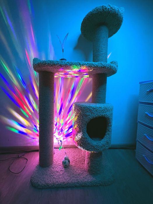 Кошачий домик-когтеточка