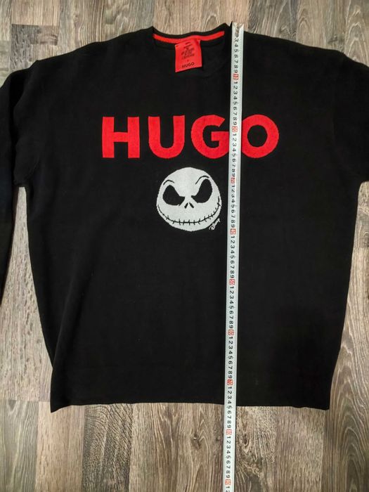 Пуловер черен Hugo
