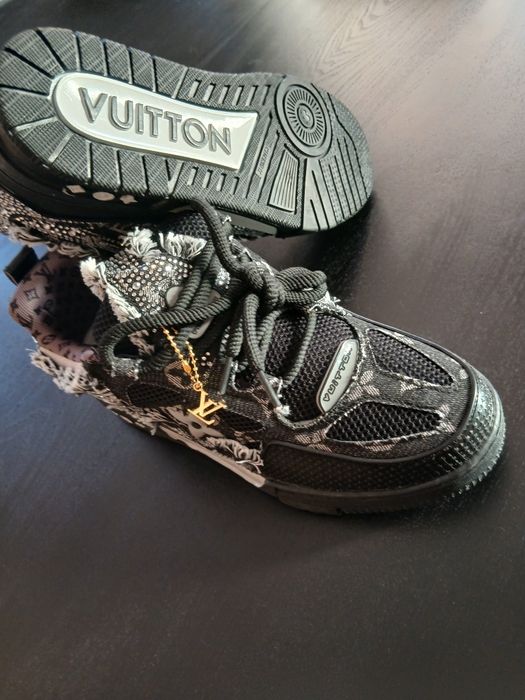 Papuci lv unisex