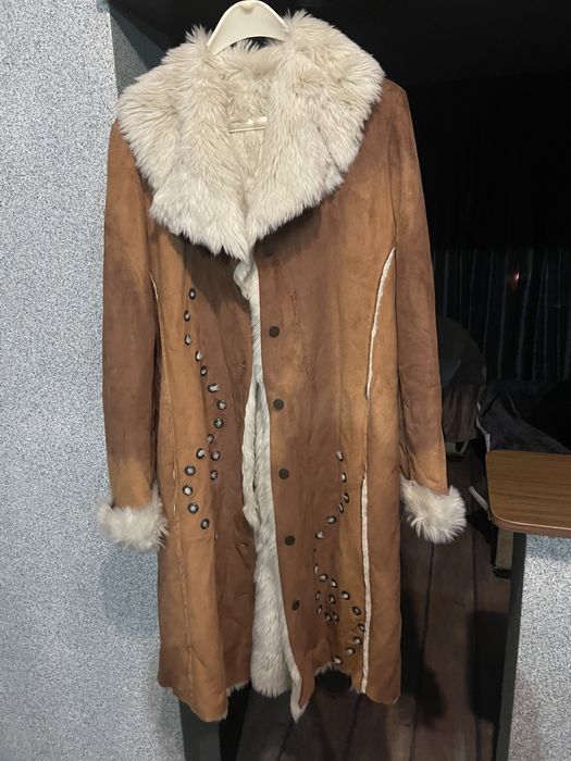 Дамско дълго палто