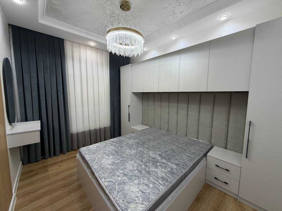 Продаётся 4х комнатная квартира по выгодной цене ЗАХОДИ ЖИВИ СПЕШИТЕ!