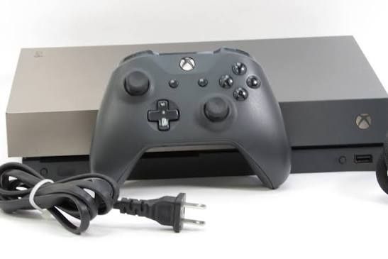 Xbox One X Gold Rush Special Edition! 1TB! Мощнее чем Xbox Series S !