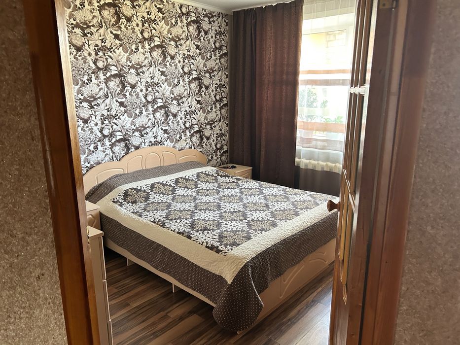 Продам 4-х ком. кв. в р-оне 6 школы