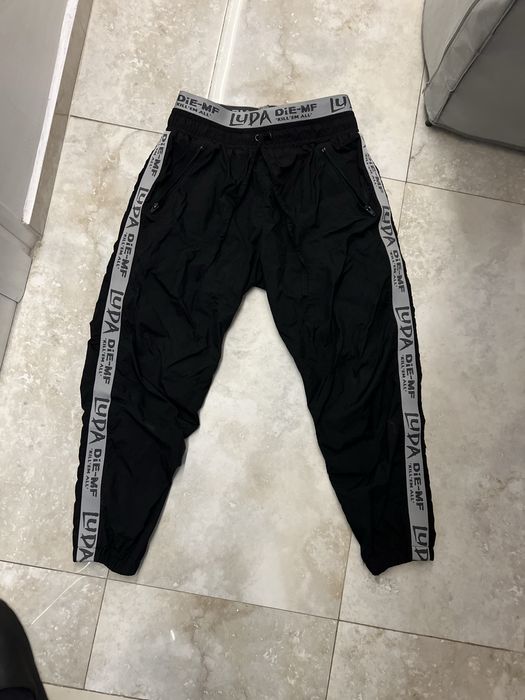 Luda панталон.