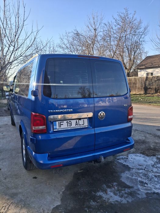 Vând sau transporter