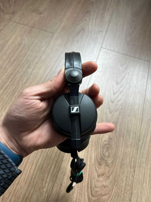 Casti DJ profesionale Sennheiser HD 25 70 OHM stare ft buna