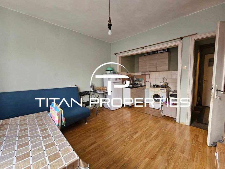 Продава се Тристаен апартамент в Варна, Гръцка махала - 81 кв.м за 2840 €/кв.м - Снимка #1