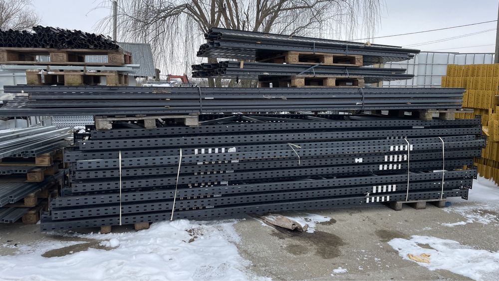 Rafturi metalice industriale