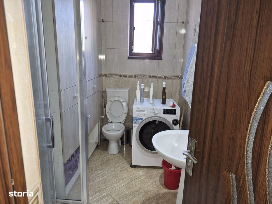 Apartament cu 3 camere openspace zona Nicolina Cug lângă bulevard