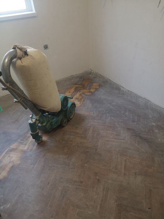 Безпрахово Циклене на Паркет и Дюшеме