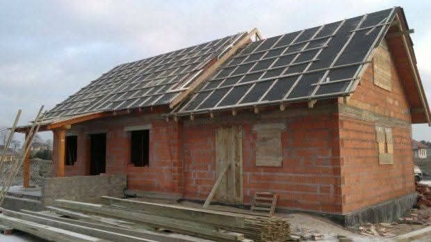 Montaj  acopersuri dulgherie tigla metalica reparati de urgenta