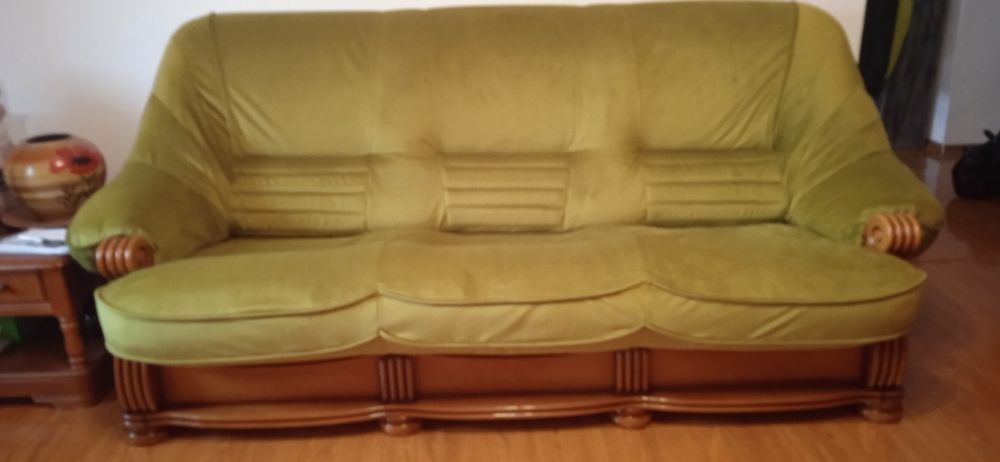 Reparatii canapele, mobilier tapițat