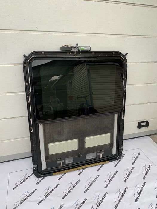 Люк на мерседес 210