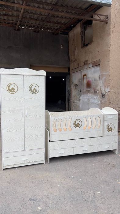 Detskiy kravat shkaf (ishlab chiqzuvchidan)