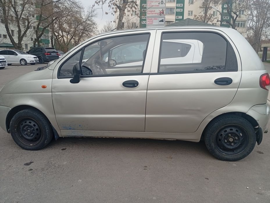Prostoy Matiz sotiladi srochno yili 2009 probek 72000