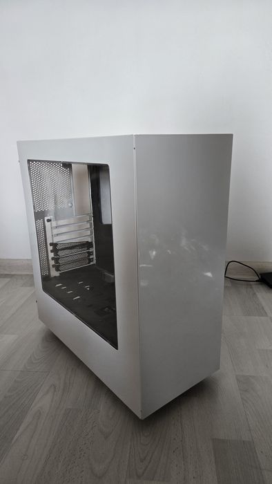 Carcasa PC NZXT S340 Mid-Tower Case