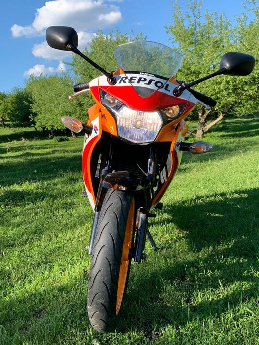 Honda cbr 125 2016