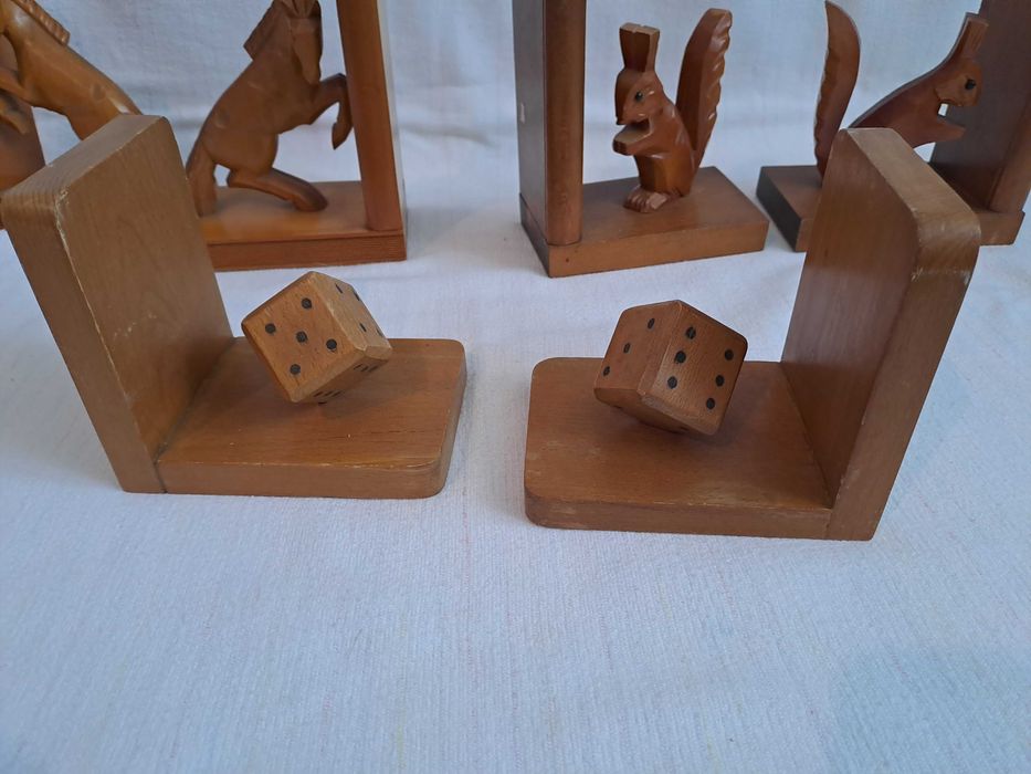 set opritoare carti lemn