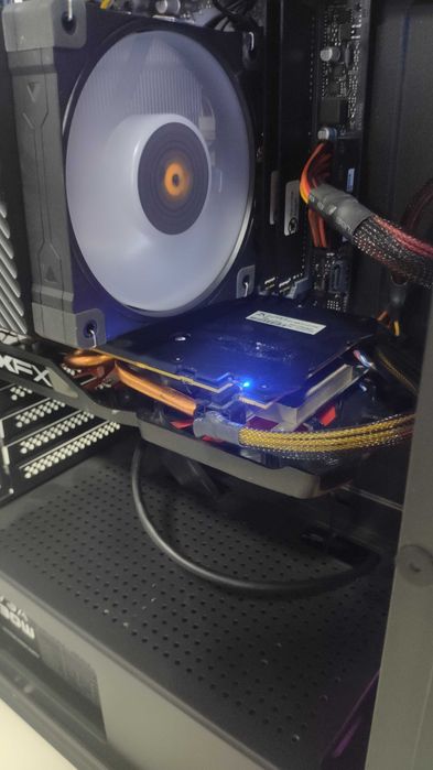 Геймърски компютър Core i5 9500 /16GB RAM/Radeon XFX AMD RX570 8GB/512SSD/1TB HDD