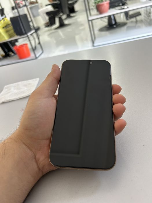 Iphone 16 pro max ideal xolatda aybi yuq