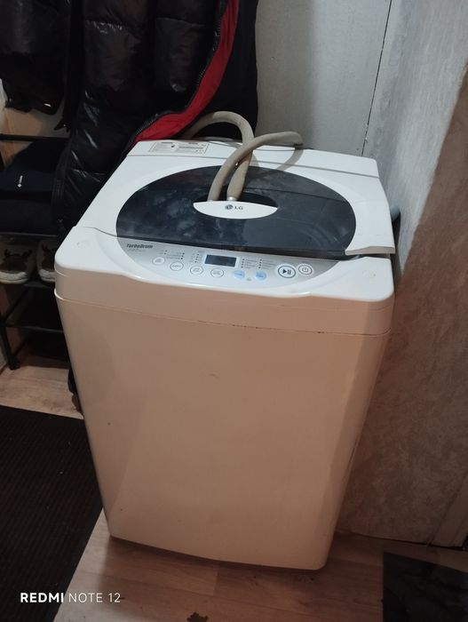 Продам стиральную машинку автомат