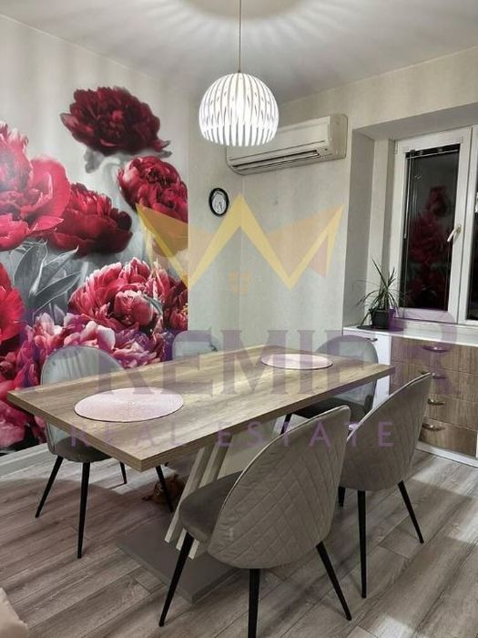 Многостаен в Бургас, Лазур