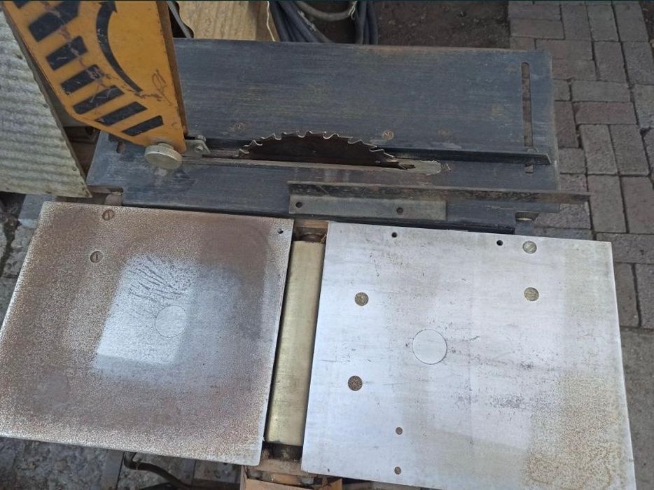 Машина деревообрабатывающая