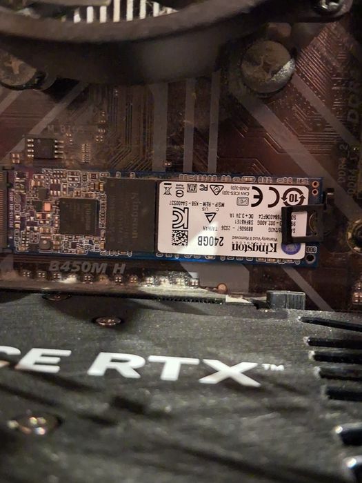 Продам ssd m2 240gb Kingston