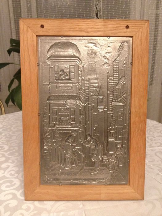 Vintage! Нови! Вечният младоженец и Пощальонът Немски калаени картини.