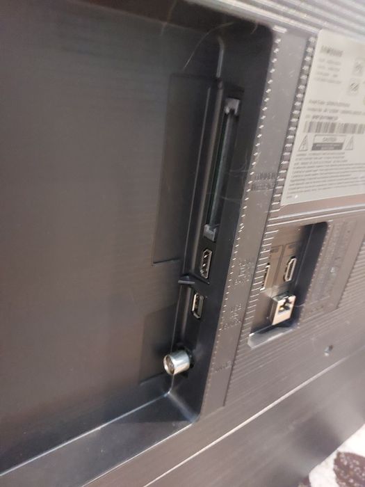 Tv led smart Samsung pentru piese