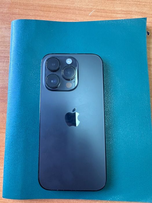 Iphone 14 pro black