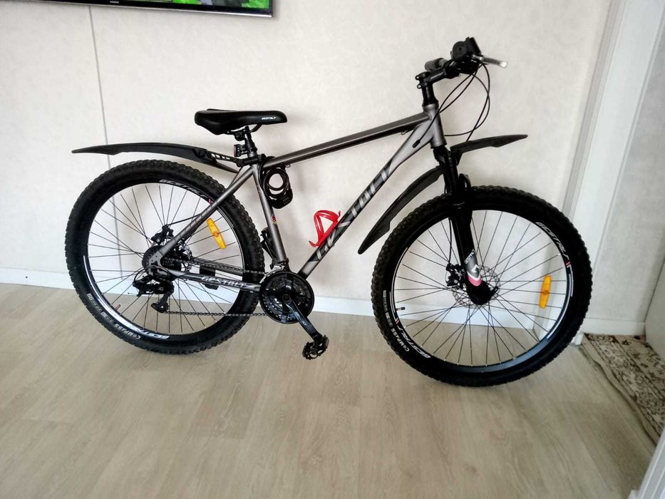 Продам велосипед почти новый.