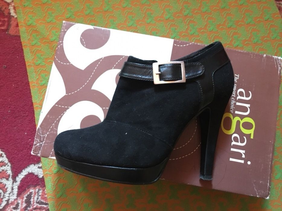 Ghetute Botine/pantofi/ ghete Angari piele 35