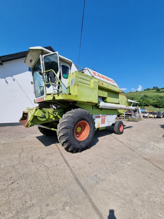 Dezmembram combina Claas Dominator 96